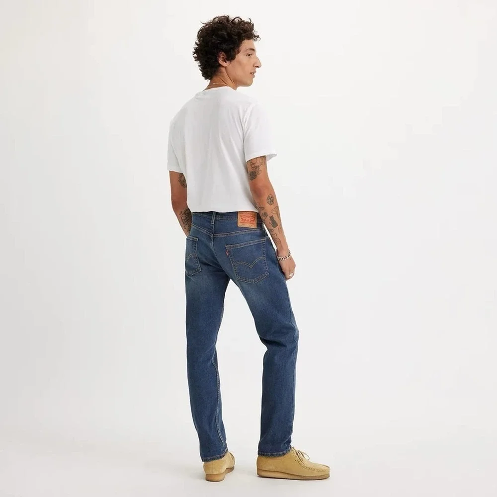 Levi’s 502 Taper Flex Men's Blue Stretch Jeans in Dark Wash, Size 31x30
